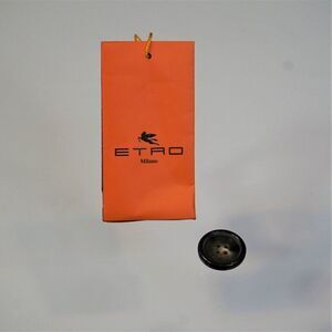 ETRO Milano Replacement Button Gray Black Rimmed 4 Hole Flat Back